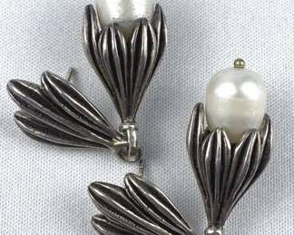 925 Silver Flower Pearl Earrings