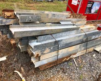 Pallet of 6 IBeam Metal