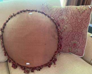Decorative pillows