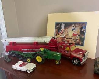 1989 Franklin Mint Chevrolet, John Deere model tractor
