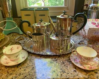 Tea cups, Bowls