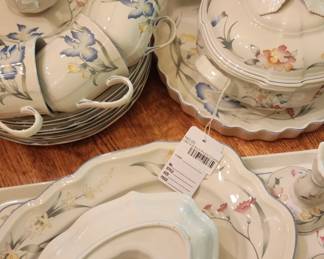Villeroy & Boch Riviera Tea Pot, Villeroy & Boch Riviera Covered Bow, Villeroy & Boch Riviera