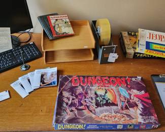  Dungeon Fantasy Board Game TSR, Vintage Metal Scotch Tape Dispenser
