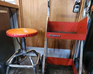 ABS216 - Tool Cart and Chair 