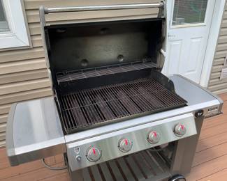 Weber Grill, 4 burner, Weber Genesis II, Special Edition, Natural Gas Grill.  Extra Clean