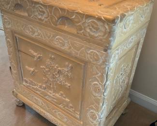 Small Chest, Storage 