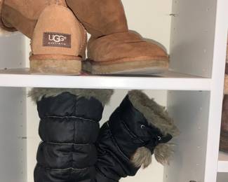 Women's Shoes, Ugg Books, 
