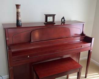 Yamaha, Upright Piano 
