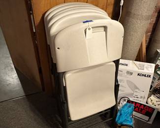 Sturdy Foldong Chairs