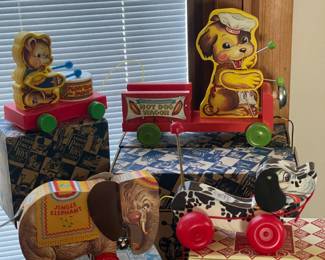 Fisher Price Jingle the Elephant