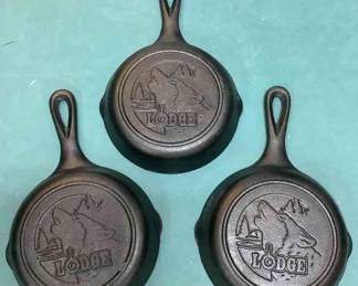 Cast Iron Pans 3  Tortilla Press