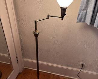 Brass Pole Reading Lamp