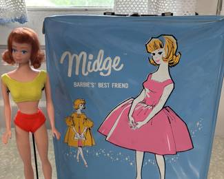 1963 Midge Barbie’s Best Friend Accessories and Case