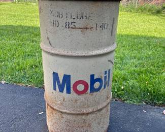 Metal Mobil Oil Can
