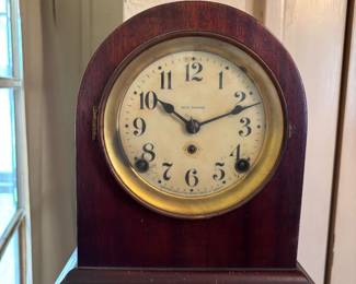 Seth Thomas Mantle Clock w/ Key