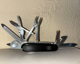 Swiss Army Knife 