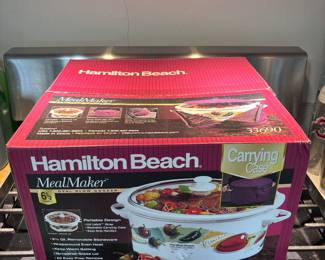 Hamilton Beach Slow Cooker (brand new)