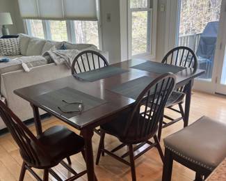 Amish Dining Table with 4 Chairs, 5' with the leaf x 3' Wide.  