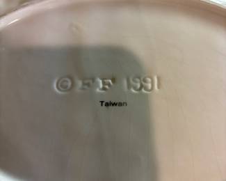 1991 Fitz and Floyd Vegetable/Basket Weave Pattern Platter