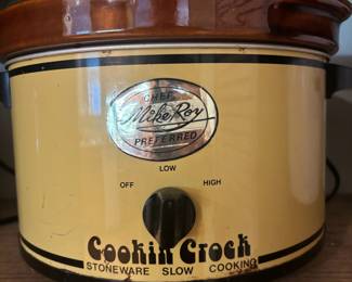 Mike Roy Cookin Crock Slow Cooker