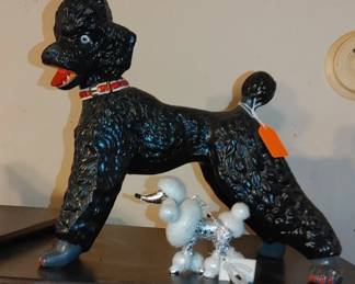 Breyer Standard Poodle Glossy Black Red Collar, 1958-1968 production, 