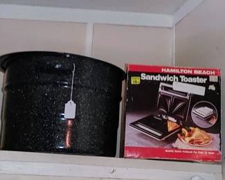 Cookware Vintage Canning StockPot Black Speckled XL 