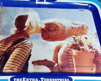 Vintage 1982 Folding TV Tray ET Extra Terrestrial Drew Barrymore Gertie Blue 