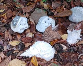 Vintage face planters