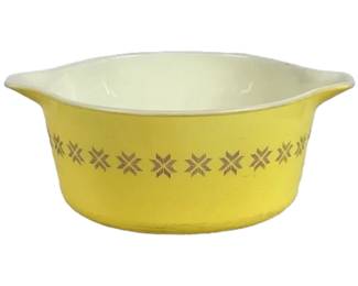 Vintage Pyrex Yellow Casserole Baking Dish 1.5 QT Town & Country