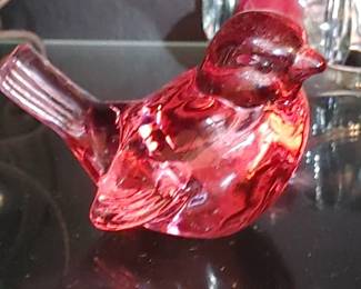 Fenton Art Glass Raspberry Pink Sitting Bird Figurine 