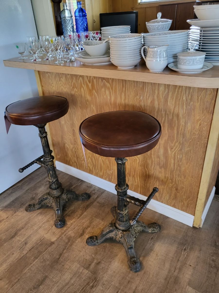 Cute barn and estate sale in Hughson, CA starts on 5/5/2024