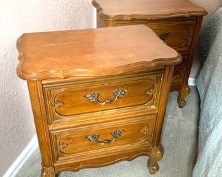 Pair of Vintage Bassett Furniture "Chantilly" Nightstands