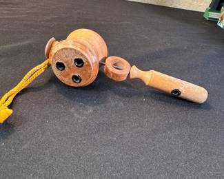 Vintage wooden spinning craft tool 6"