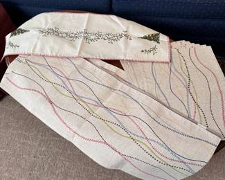 Better Homes & Gardens table runners and placemats