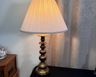Table lamp with brass finish, some wear 28"