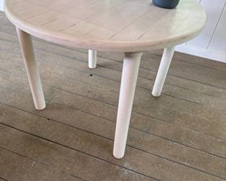 Plastic patio table, needs some cleaning 36"W