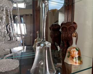 Tall clear glass bell, minor chip on bottom 8"