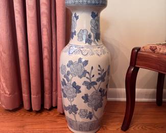 Decorative Chinese floor vase, has a minor hairline on the neck but is intact 23"H