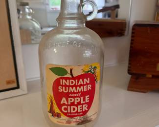 Indian Summer sweet Apple Cider half-gallon jug with cap