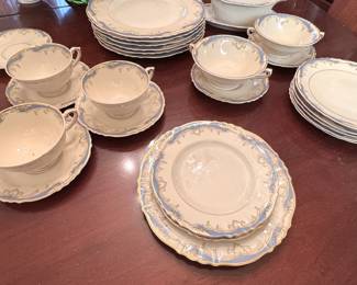 Carvel Federal Shape Syracuse China partial set with some plates, teacups, dessert plates, one cup has a hairline