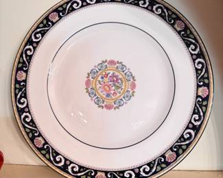 Wedgewood bone china Runnymede dinner plate