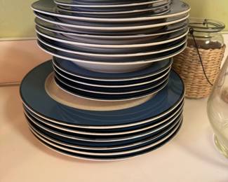 International China stoneware plates and bowls, some wear