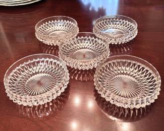 Set of 5 diamond point glass dishes 4"W