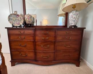 Dixie furniture dresser with mirror, 6 drawers, minor nicks & scratches, chest is 32"H x 58"W x 19"D