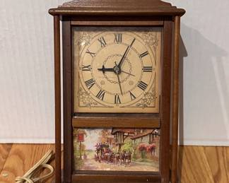 Vintage mantle clock 