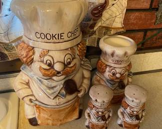 Vintage Treasure Craft Canister & Salt/Pepper set