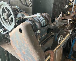 VINTAGE WOODWORKING MACHINERY