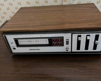 VINTAGE 8 TRACK PLAYER