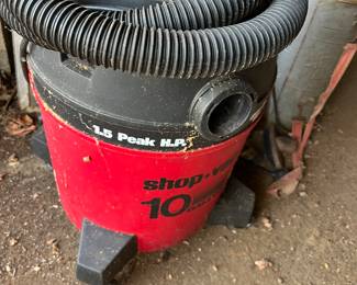 SHOP VAC