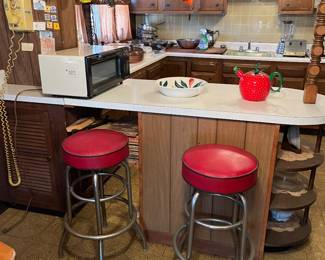 RED LEATHER TOP BAR STOOLS